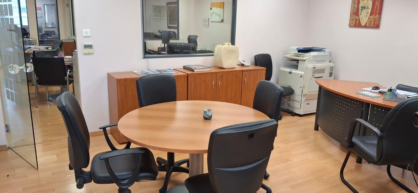 Χώρος συναντήσεων με πελάτες στα κεντρικά γραφεία της Speciality Insurance